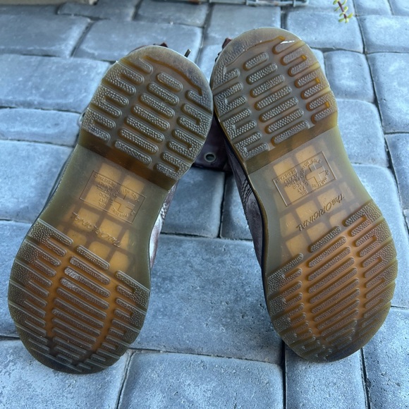 Dr. Martens Triumph Waxed Brown Floral Combat Boots - Picture 5 of 9